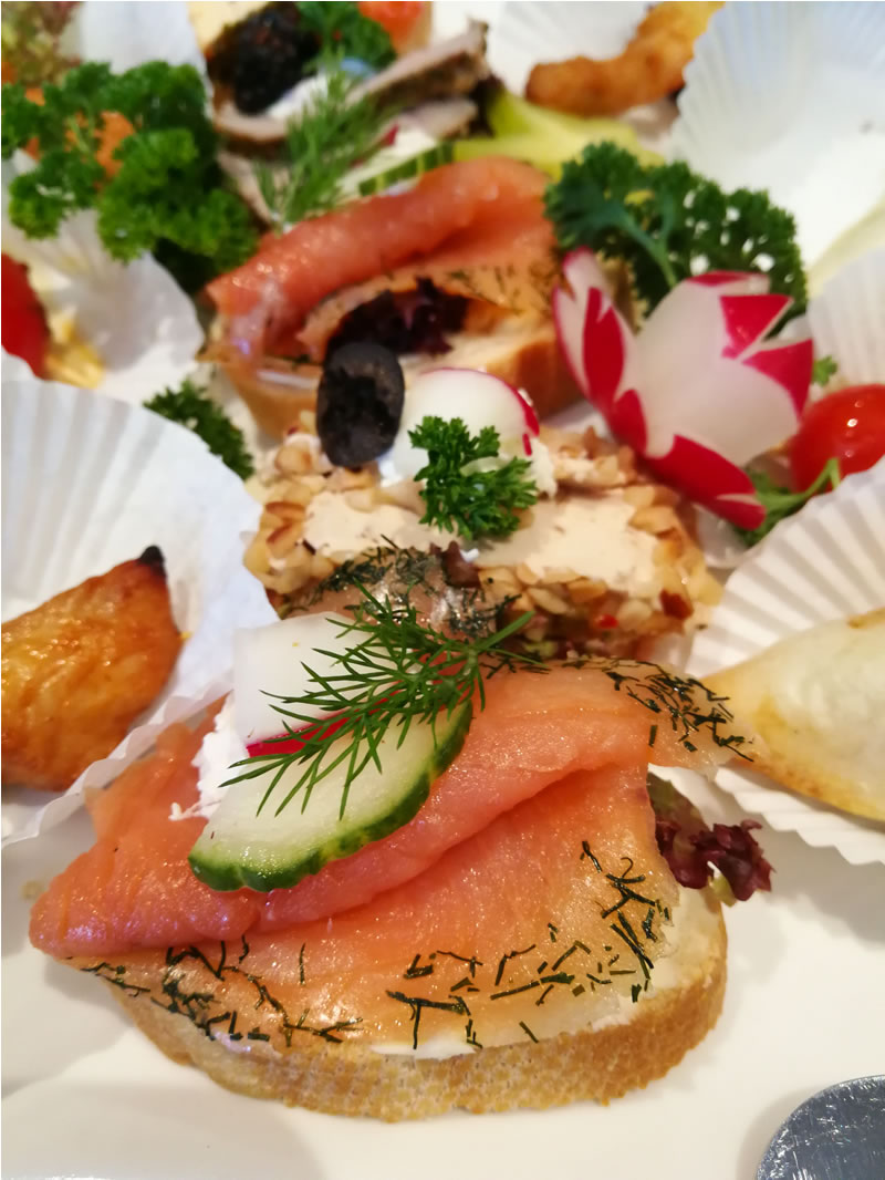 Festliche Menüs / Partyservice / Partyservice Bad Pyrmont, Catering Bad ...